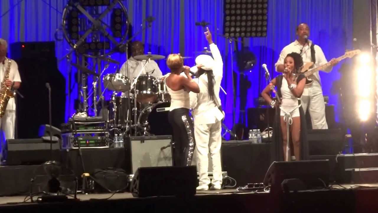 Chic feat. Nile Rodgers — I’m coming out + Upside down + Greatest dancer + We are family — EJF 2013