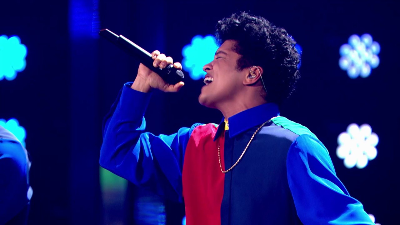 Bruno Mars — That’s What I Like [Live from the Brit Awards 2017]