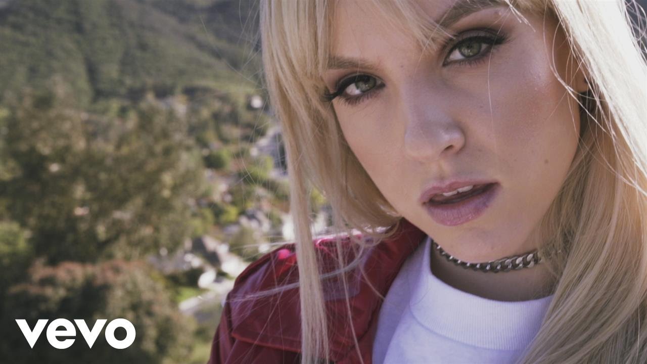 XYLØ — I Still Wait For You (Official Video)