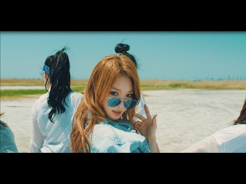 청하(CHUNG HA) — «Why Don’t You Know» Official Music Video