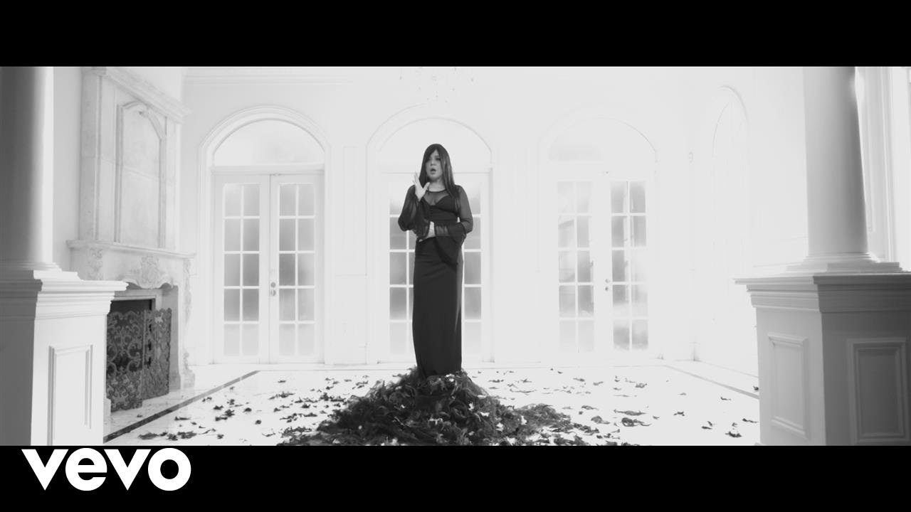 Ednita Nazario — Adiós (Official Video)