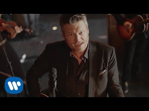 Blake Shelton — «I’ll Name The Dogs» (Official Music Video) — YouTube
