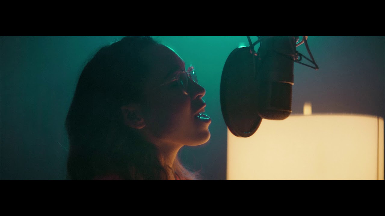 Little Dragon — Peace Of Mind (feat. Faith Evans) [Official Music Video]