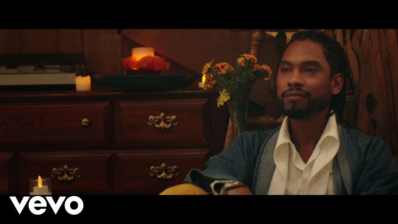 Miguel — Remember Me (Dúo) (From «Coco»/Official Video) ft. Natalia Lafourcade