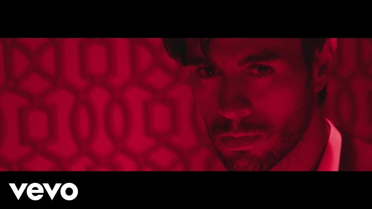 Enrique Iglesias — EL BAÑO ft. Bad Bunny